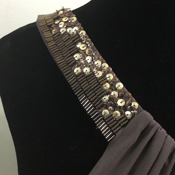 Beautiful BCBGMAXAZRIA cocoa one-shoulder mini dress gold/copper beading - Picture 6 of 12